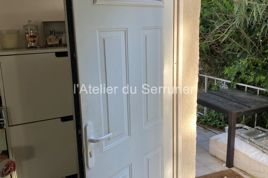 fourniture et pose de portes blindées maison à Aix-en-Provence