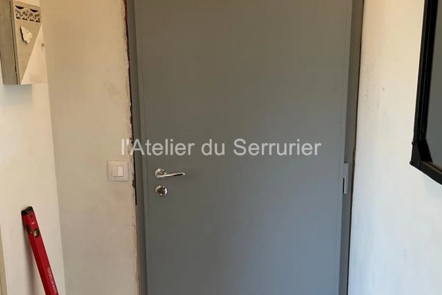 Pose de portes blindées appartement à Salon-de-Provence